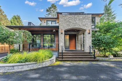 Photo 1 at 5808 Crown Street, Southlands, Vancouver West