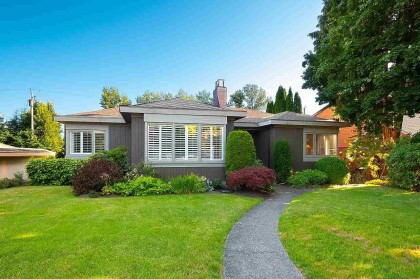 Photo 1 at 4726 W 7th Avenue, University VW, Vancouver West