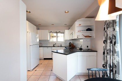 Photo 10 at 4726 W 7th Avenue, University VW, Vancouver West