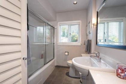 Photo 15 at 4726 W 7th Avenue, University VW, Vancouver West