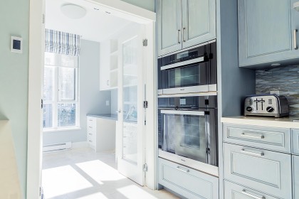 Photo 7 at 501 - 4685 Valley Drive, Quilchena, Vancouver West