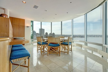 Photo 6 at 1600 - 1919 Beach Avenue, West End VW, Vancouver West