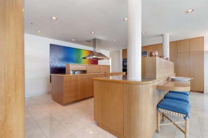 Photo 13 at 1600 - 1919 Beach Avenue, West End VW, Vancouver West