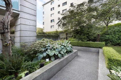 Photo 38 at 1600 - 1919 Beach Avenue, West End VW, Vancouver West