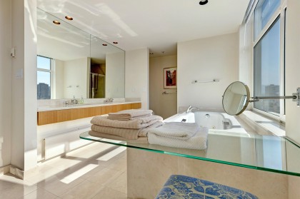 Photo 19 at 1600 - 1919 Beach Avenue, West End VW, Vancouver West