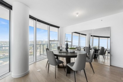 Photo 5 at 2717 - 89 Nelson Street, Yaletown, Vancouver West