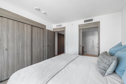 Photo 15 at 2717 - 89 Nelson Street, Yaletown, Vancouver West