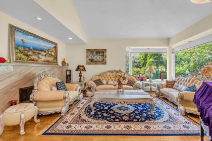 Photo 4 at 1338 W 54th Avenue, South Granville, Vancouver West