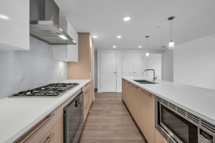 Photo 13 at 303 - 5077 Cambie Street, Cambie, Vancouver West