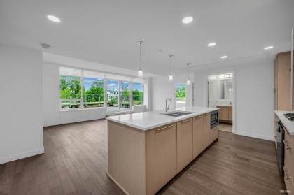 Photo 5 at 303 - 5077 Cambie Street, Cambie, Vancouver West