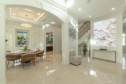 Photo 4 at 6038 Marguerite Street, South Granville, Vancouver West