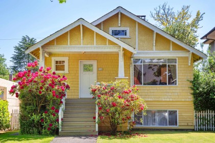 Photo 1 at 3136 W 11th Avenue, Kitsilano, Vancouver West