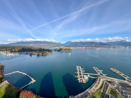 Photo 7 at 2601 - 277 Thurlow Street, Coal Harbour, Vancouver West