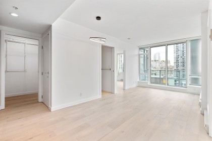 Photo 10 at 1601 - 833 Homer Street, Downtown VW, Vancouver West