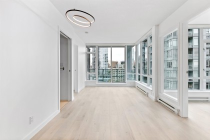 Photo 4 at 1601 - 833 Homer Street, Downtown VW, Vancouver West