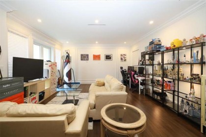 Photo 5 at 875 W 38th Avenue, Cambie, Vancouver West