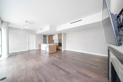 Photo 13 at 102 - 908 Keith Road, Park Royal, West Vancouver