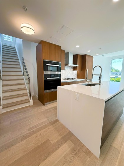 Photo 1 at 404 - 2888 Arbutus Street, Kitsilano, Vancouver West