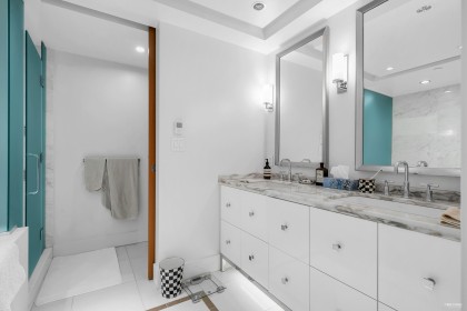 Photo 30 at 3002 - 667 Howe Street, Downtown VW, Vancouver West