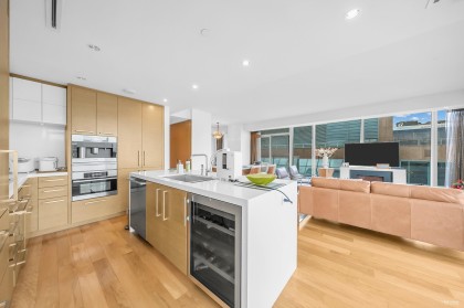 Photo 10 at 3002 - 667 Howe Street, Downtown VW, Vancouver West