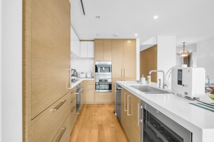 Photo 11 at 3002 - 667 Howe Street, Downtown VW, Vancouver West