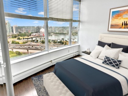 Photo 4 at 2208 - 58 Keefer Place, Downtown VW, Vancouver West