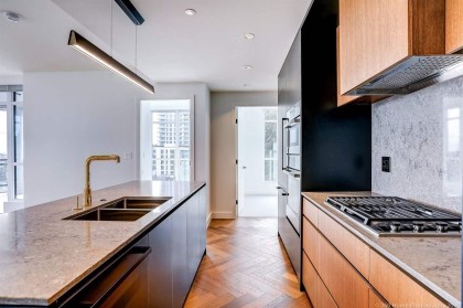 Photo 3 at 204 - 458 W 63rd Avenue, Marpole, Vancouver West