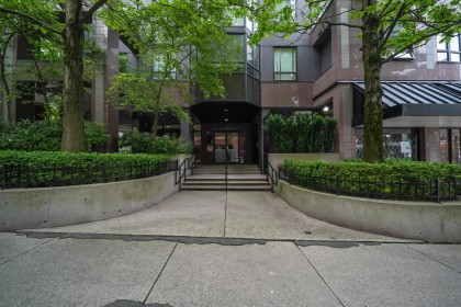 Photo 20 at 1604 - 811 Helmcken Street, Downtown VW, Vancouver West