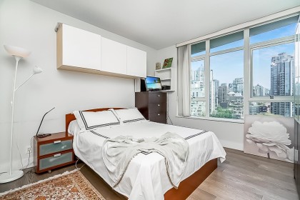 Photo 17 at 1502 - 1483 Homer Street, Yaletown, Vancouver West