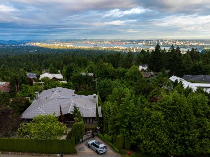 Photo 2 at 788 Andover Crescent, British Properties, West Vancouver