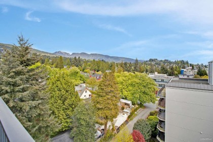 Photo 24 at 903 - 1745 Esquimalt Avenue, Ambleside, West Vancouver