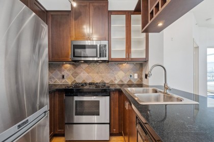 Photo 7 at 423 - 8988 Hudson Street, Marpole, Vancouver West