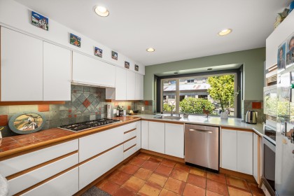 Photo 7 at 7026 Balaclava Street, Southlands, Vancouver West