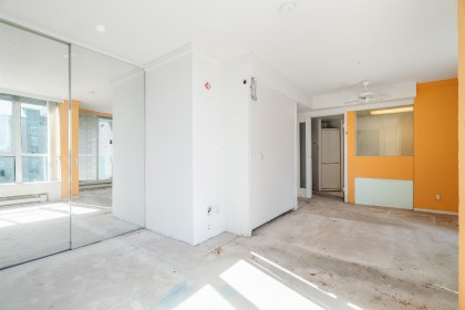 Photo 9 at 604 - 1500 Howe Street, Yaletown, Vancouver West