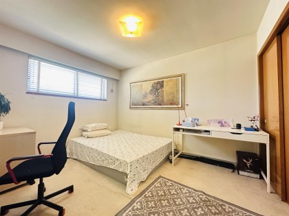 Photo 4 at 2887 W 24th Avenue, Arbutus, Vancouver West