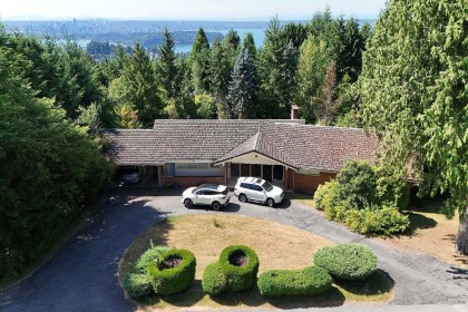 Photo 1 at 1084 Groveland Road, British Properties, West Vancouver
