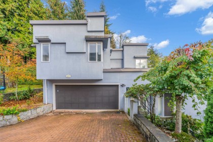 Photo 3 at 2617 Westhill Way, Westhill, West Vancouver