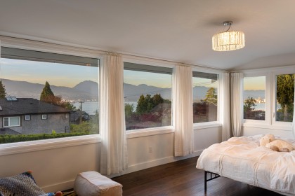 Photo 3 at 4603 W 5th Avenue, Point Grey, Vancouver West