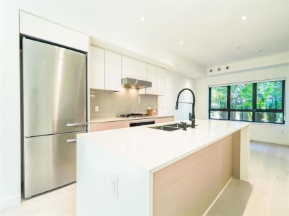 Photo 5 at 51 - 550 W 28th Avenue, Cambie, Vancouver West