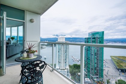 Photo 11 at 3306 - 1111 W Pender Street, Coal Harbour, Vancouver West
