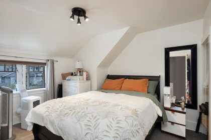 Photo 7 at 1325/27 Laburnum Street, Kitsilano, Vancouver West