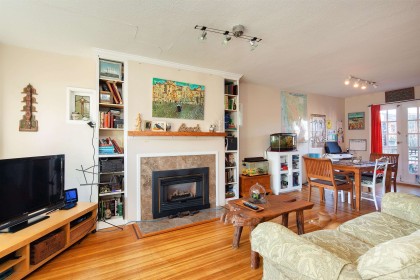 Photo 11 at 1325/27 Laburnum Street, Kitsilano, Vancouver West