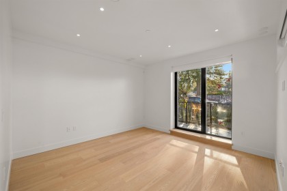 Photo 6 at 595 W 29th Avenue, Cambie, Vancouver West