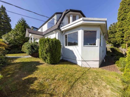 Photo 6 at 1937 Tolmie Street, Point Grey, Vancouver West