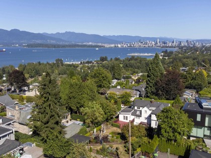 Photo 3 at 1937 Tolmie Street, Point Grey, Vancouver West