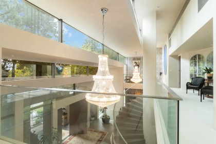 Photo 5 at 1919 W 57th Avenue, S.W. Marine, Vancouver West