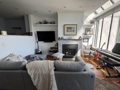 Photo 6 at 21 - 1201 Lamey\'s Mill Road, False Creek, Vancouver West