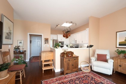 Photo 11 at 3178 Deer Ridge Drive, Deer Ridge WV, West Vancouver
