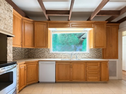 Photo 9 at 1564 W 26th Avenue, Shaughnessy, Vancouver West