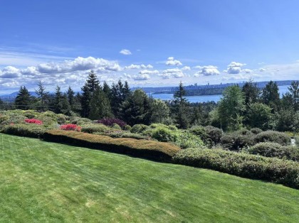 Photo 20 at 49 - 2202 Folkestone Way, Panorama Village, West Vancouver